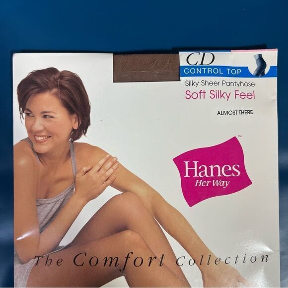 Vtg Hanes CONTROL TOP Silky Sheer Pantyhose Soft Silky Feel ALMOST THERE size cd - Picture 3 of 4